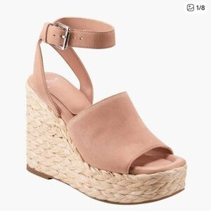 ❤️🩹MARC FISHER SUEDE NELLY ANKLE STRAP WEDGE ESPADRILLE SANDALS IN PINK SUEDE